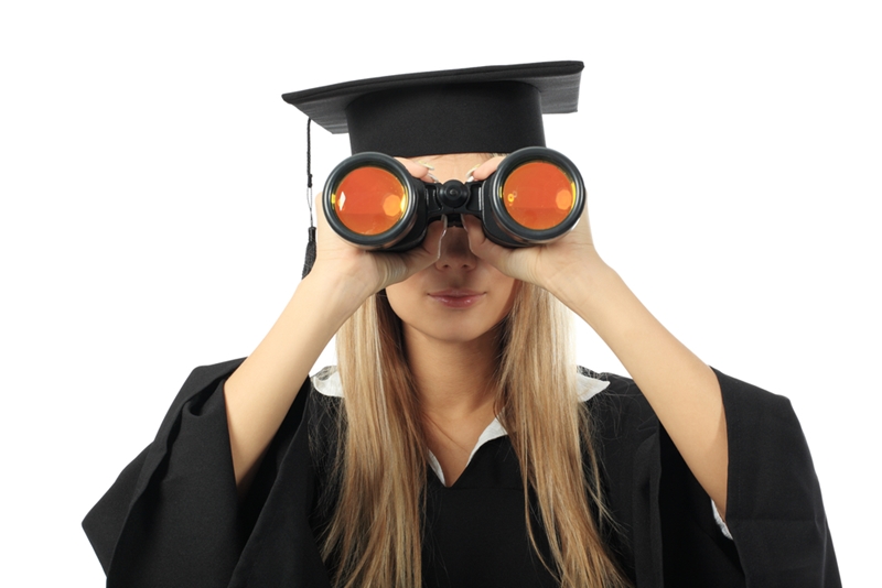 Do all business majors need a graduate degree to get a job?